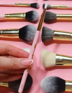 P. Louise P.Louise #143 Blending Brush- Single Brushes