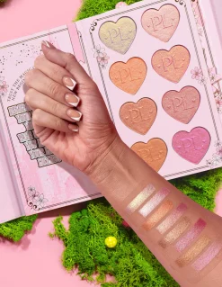 P. Louise P.Louise A Brand New Chapter Palette - Chapter One- Bronzer|Highlighter