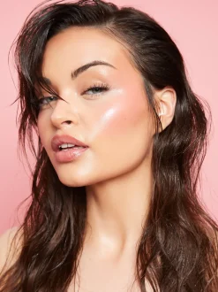 P. Louise P.Louise Cheek Of It Liquid Highlighter- Highlighter