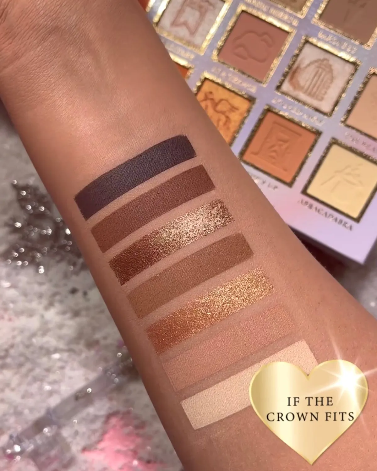 P. Louise P.Louise If The Crown Fits Palette- Palettes