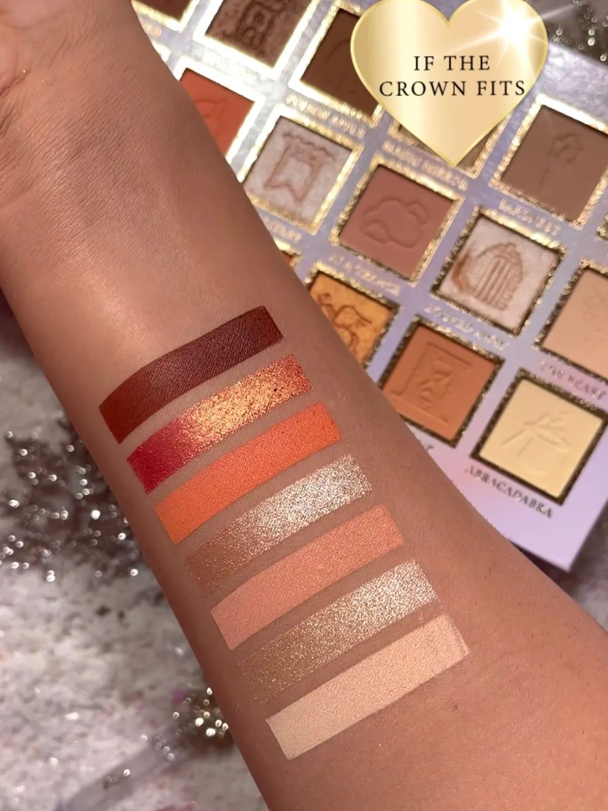 P. Louise P.Louise If The Crown Fits Palette- Palettes