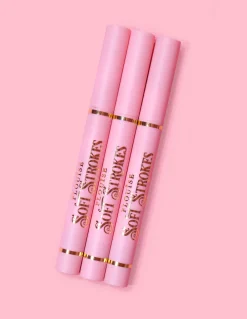 P. Louise P.Louise Keep It Creamy Coloured Crayon Set- Liner