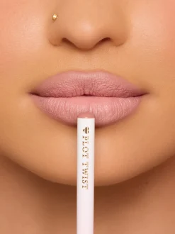 P. Louise P.Louise Take Me Away Liner Sets- Highlighter